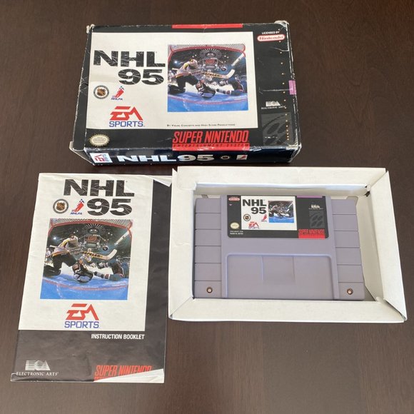 NHL 95 Super Nintendo SNES Game With Box and Instruction Book - Picture 7 of 7
